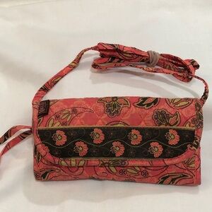 MaggiB Quilted Floral Crossbody Wristlet